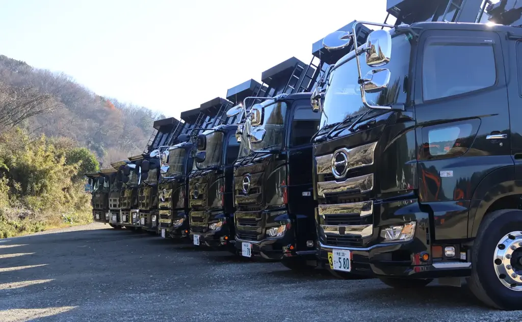 幅広い現場に対応する車両